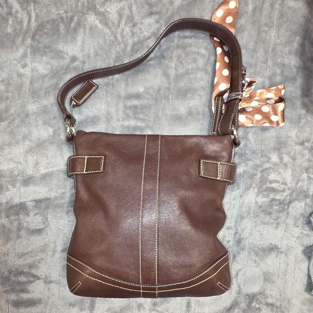 Vintage Coach Soho Slim Shoulder Hobo w/ Twilly - Picture 4 of 9